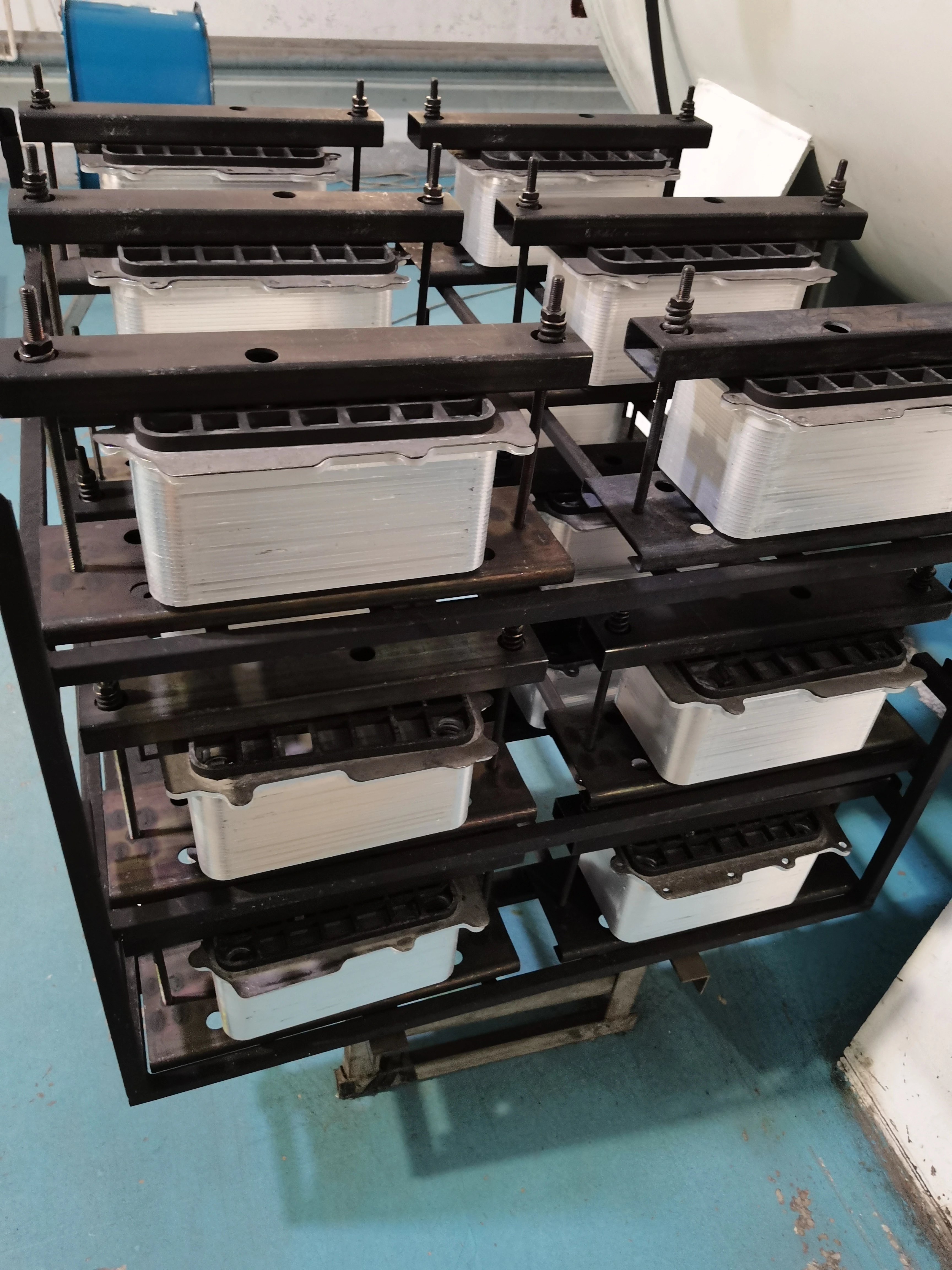 Enfriador de aceite de soldadura fuerte al vacío