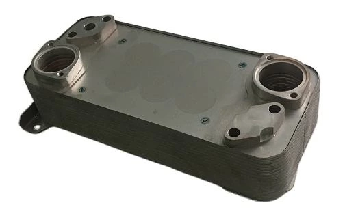 Núcleo de enfriador de aceite para camiones pesados 1368736 PIEZAS DE MOTOR AUTOMÁTICO ENFRIADOR DE RADIADOR ENFRIADOR DE MOTOR 1368736 1362222 1350909 1368735 1300004 DAF NRF 31197 ENFRIADOR DE ACEITE