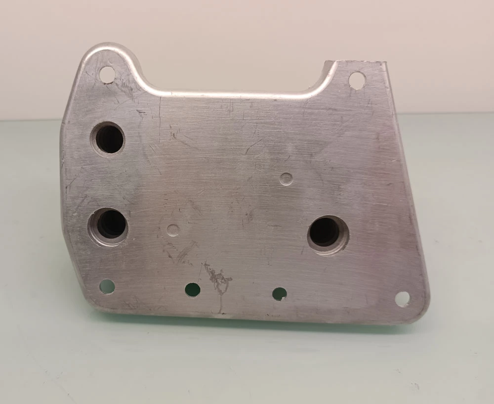 Enfriador de aceite de motor de coche 68020552AA para JEEP