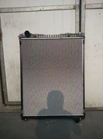 Radiador de agua para camión para SCANIA L,P,G,R,S - serie OEM 2439720 2439722 2473321 2552201